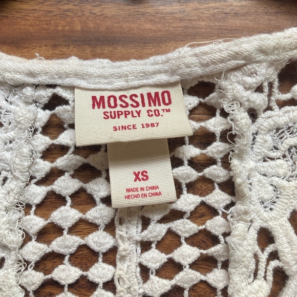 Mossimo Supply Co. Lace Back Crochet Open Back White Tank Top - Picture 3 of 8